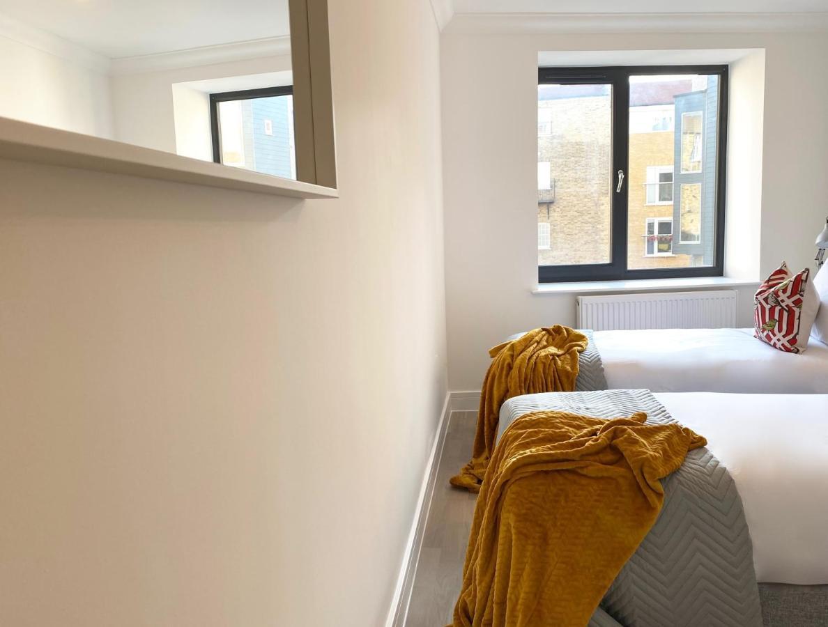Deluxe Rochester Apartment 1 Buitenkant foto